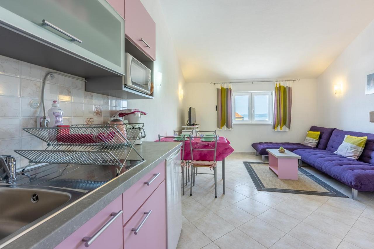 Apartmani Jaric Novi Vinodolski Buitenkant foto