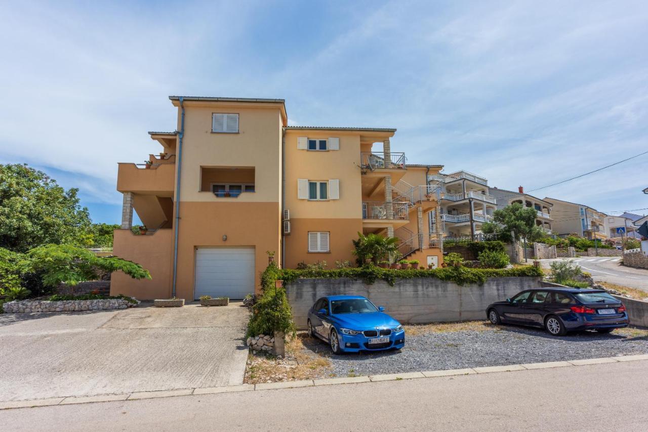 Apartmani Jaric Novi Vinodolski Buitenkant foto