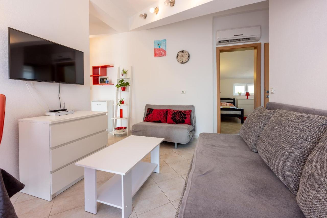 Apartmani Jaric Novi Vinodolski Buitenkant foto